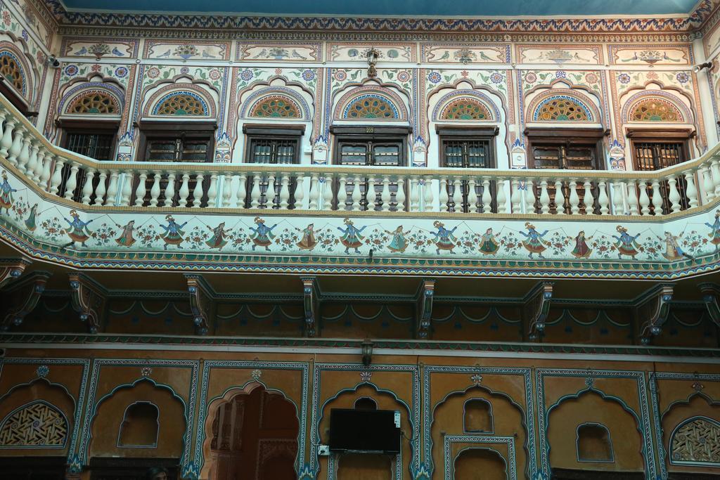 Hotel Radhika Haveli, Mandawa Мандава Экстерьер фото